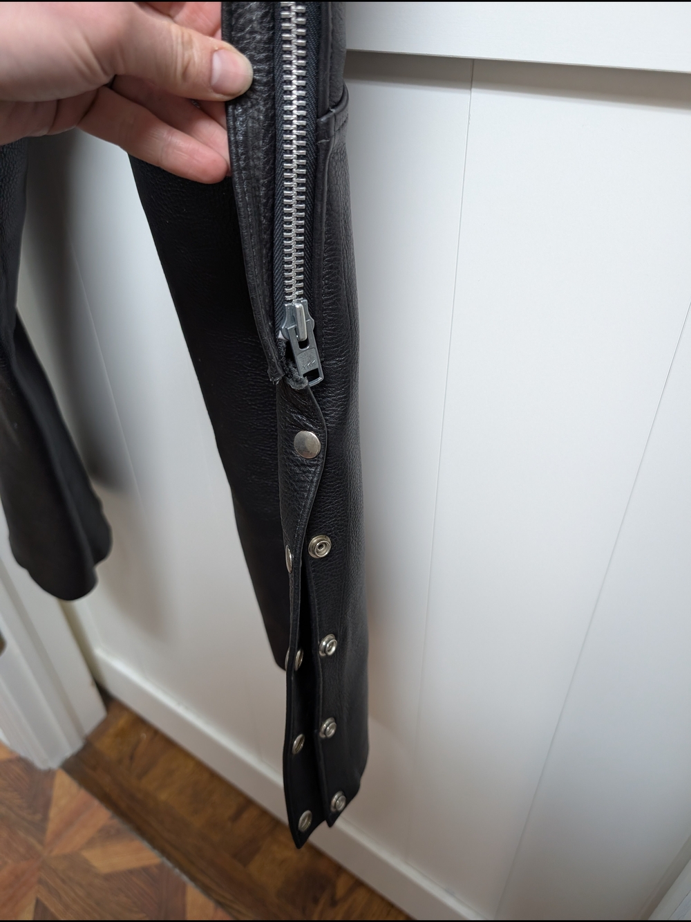 Black Leather Motorcycle Chaps with Belt Buckle - Picture 7 of 14